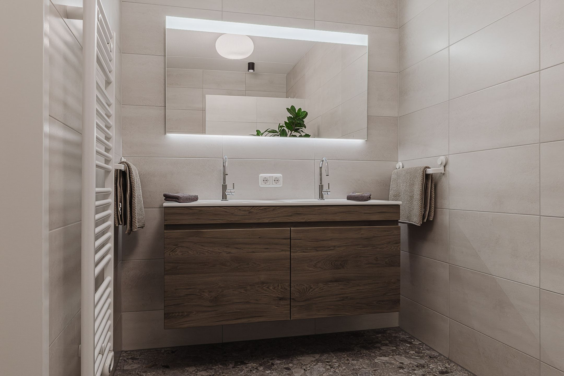 Photo 33 of Damhertstraat 14