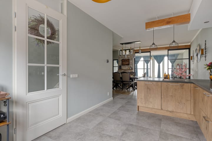 Photo 4 of Lisdoddestraat 40