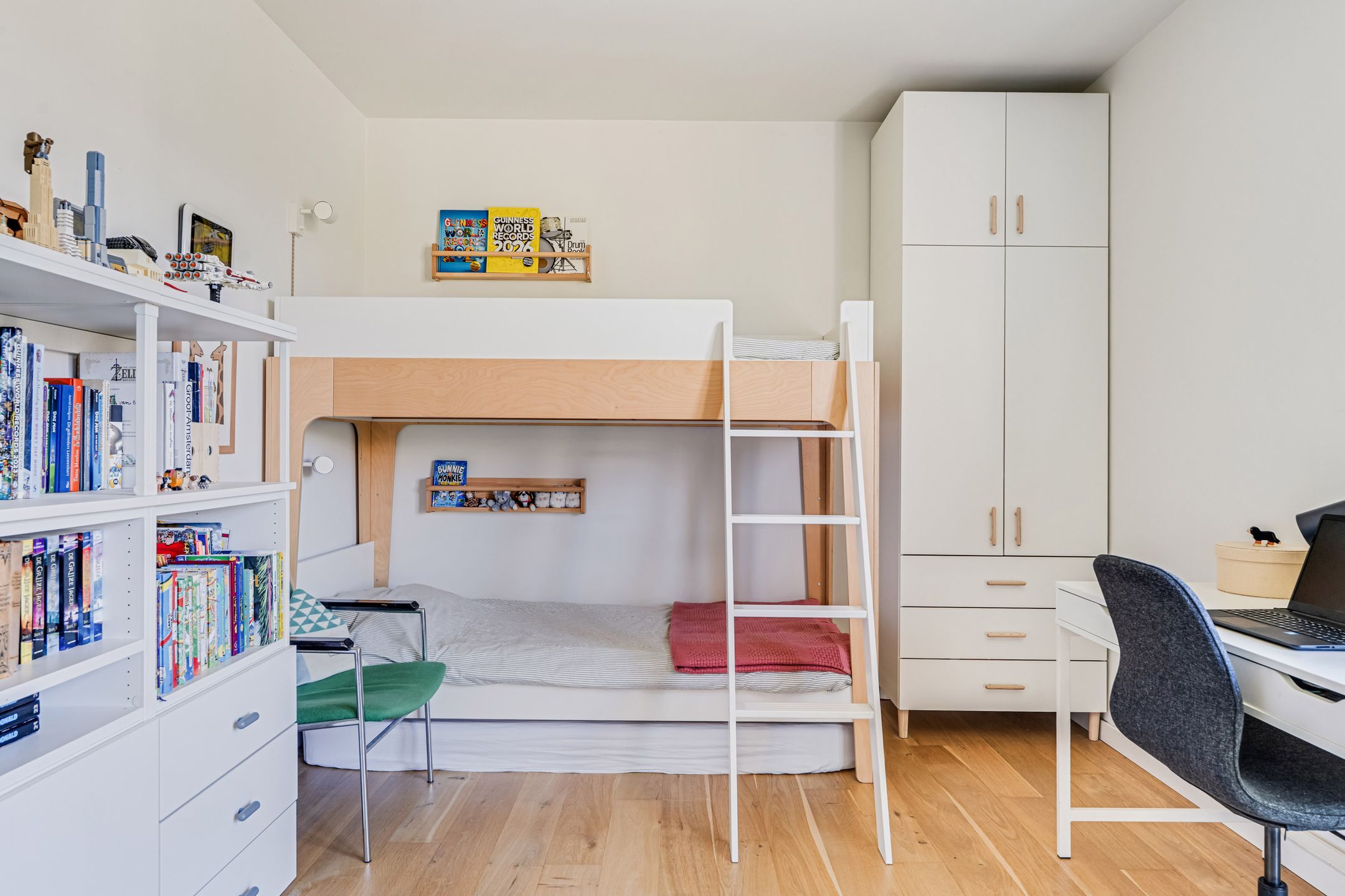 Photo 15 of Funenpark 547