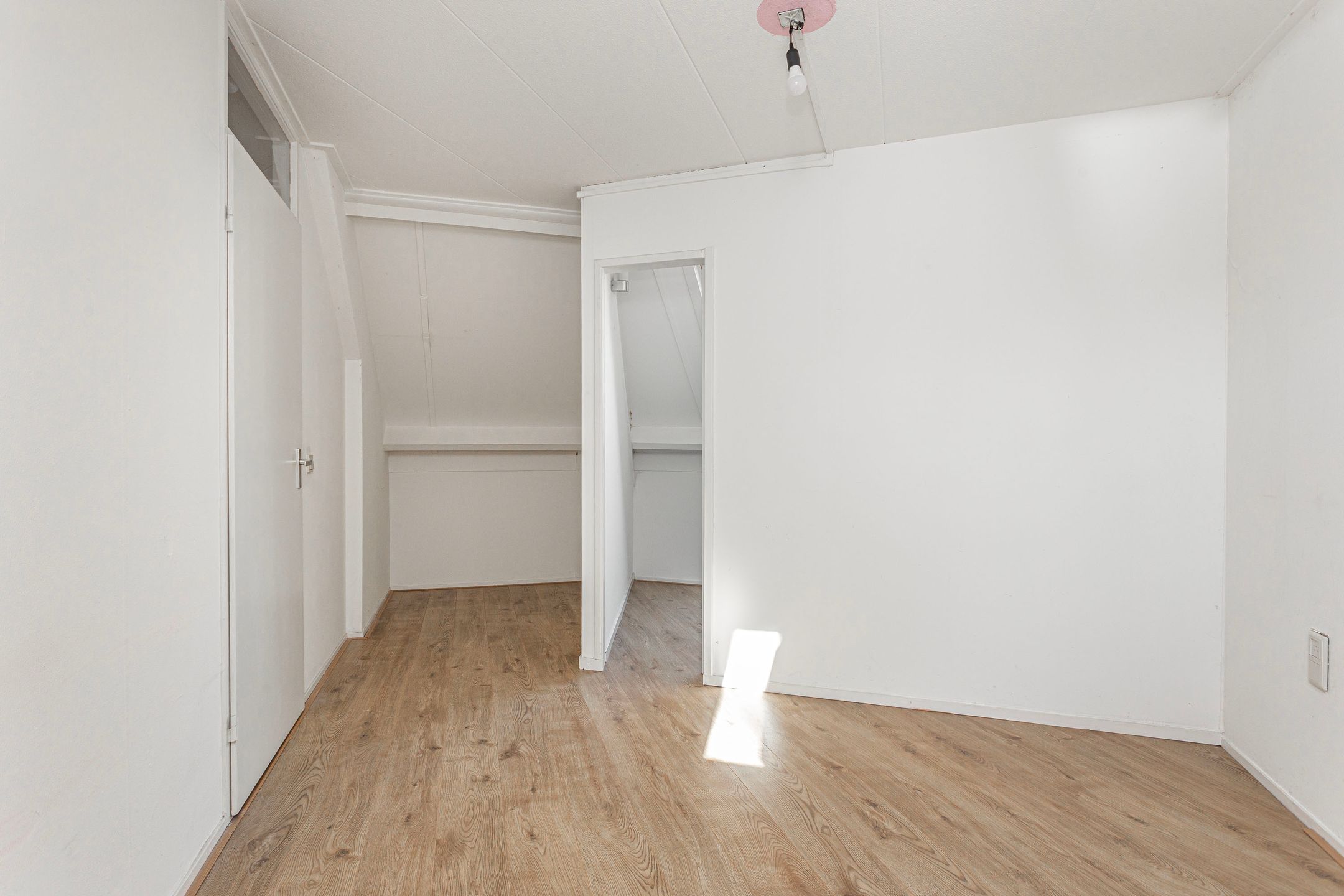 Foto 24 van Willem van Otterloostraat 78