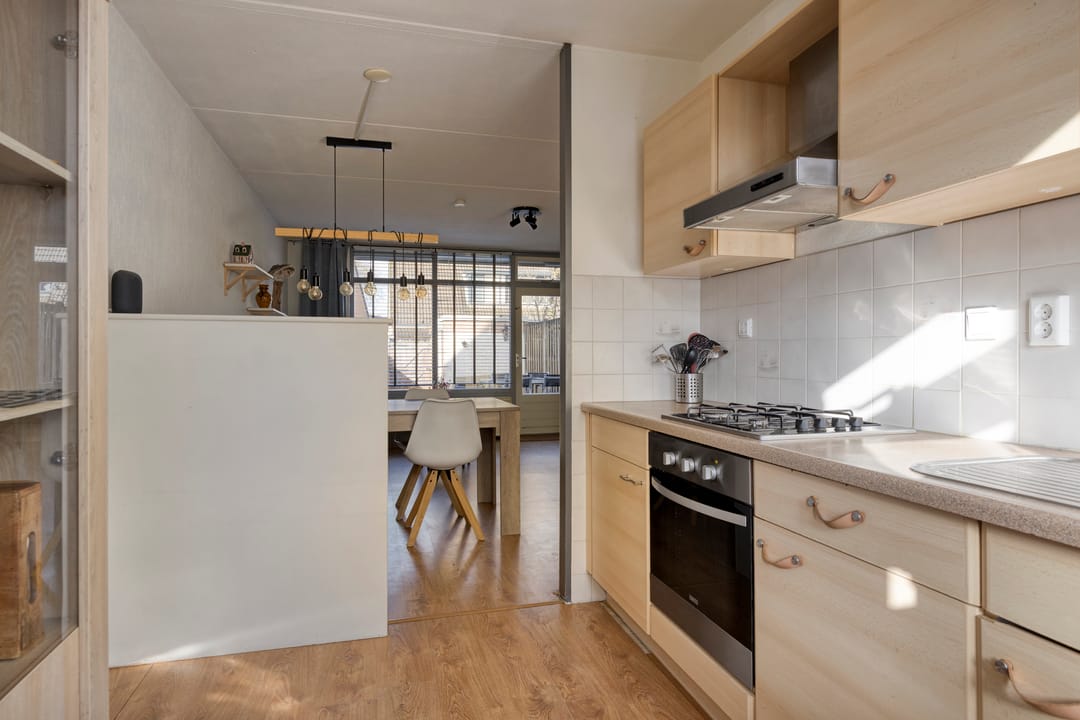 Foto 11 van Poggenbeekstraat 19