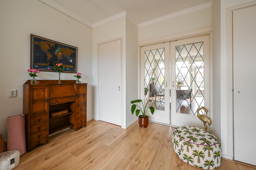 Photo 11 of Resedastraat 24