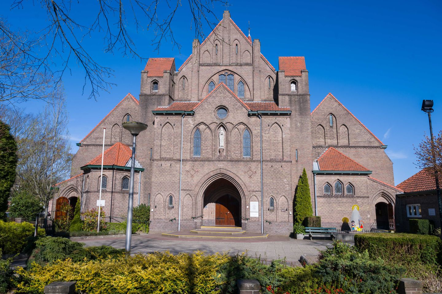 Bekijk foto 3 van Onze Lieve Vrouwestraat 6