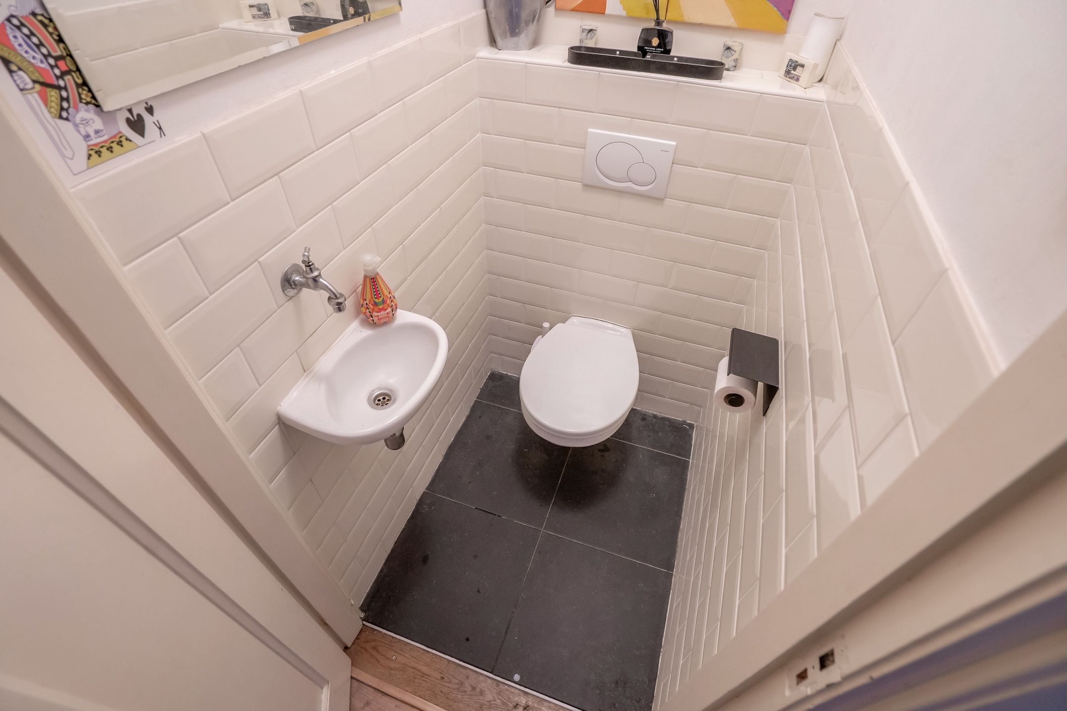 Foto 18 van Caan van Necklaan 195