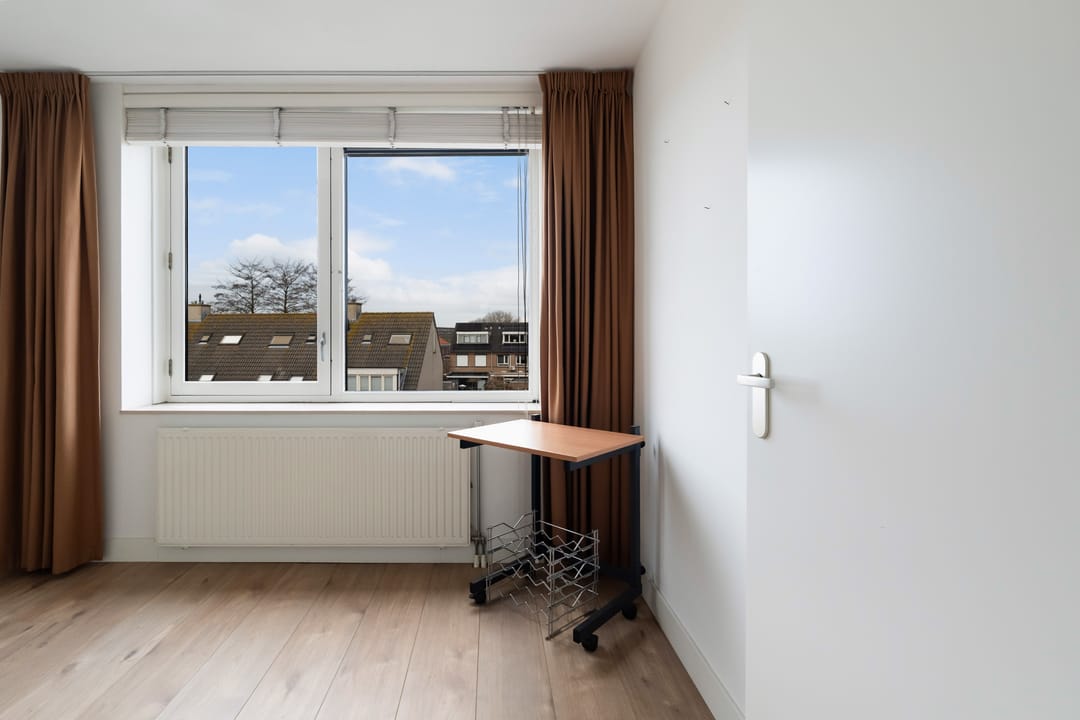 Photo 31 of Prins Hendrikstraat 13