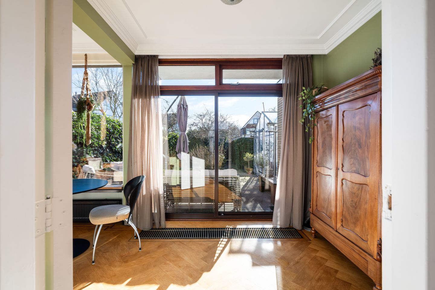 Foto 10 van Molenstraat 141