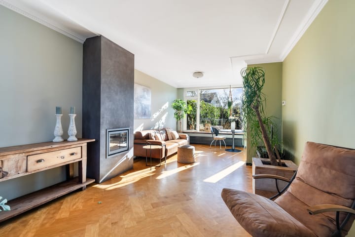 Photo 2 of Molenstraat 141