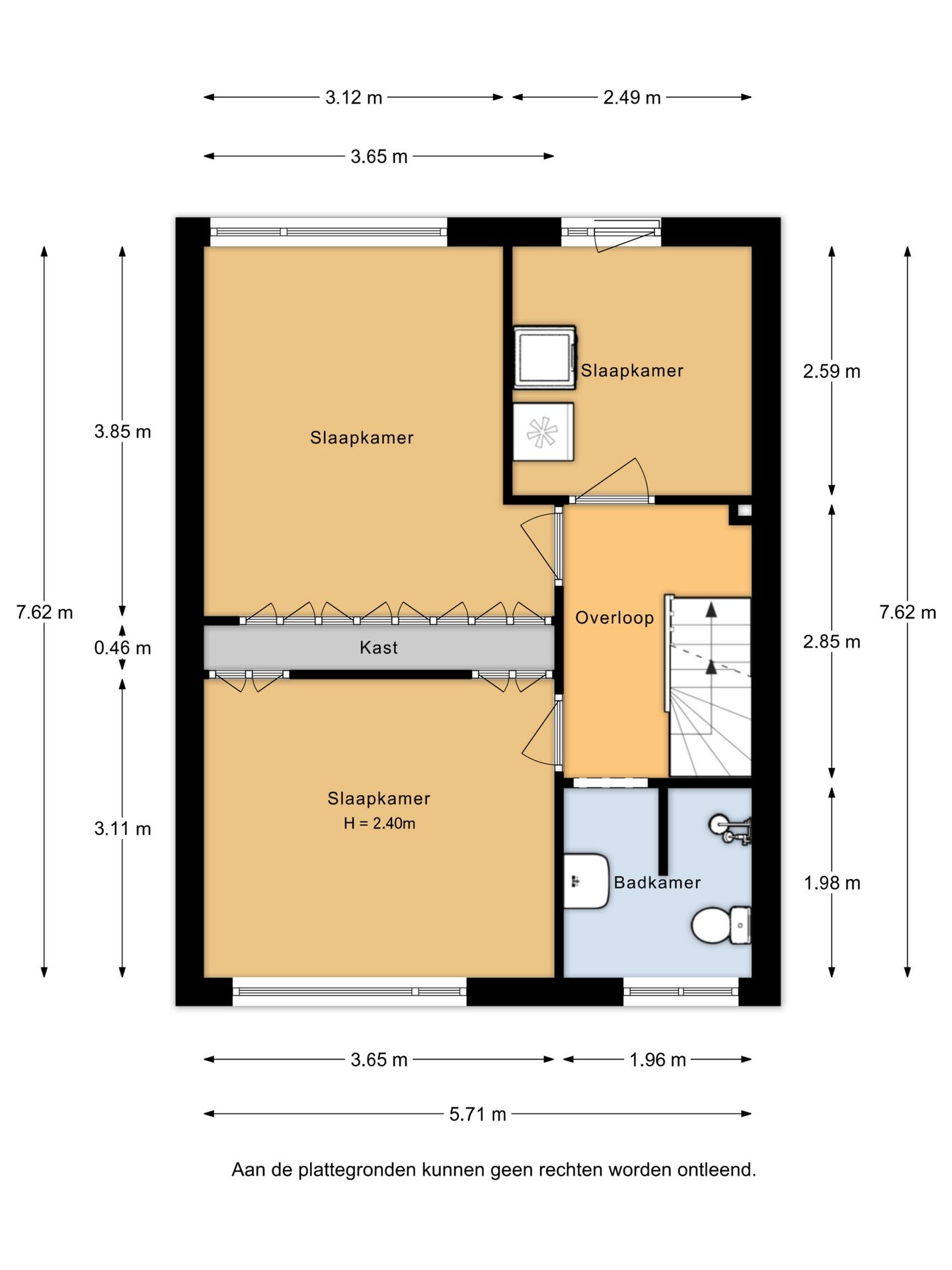 Spacious corner house with dijk view, garden and two parking spaces — 72