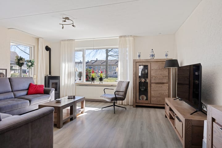 Photo 2 of Rietmees 3