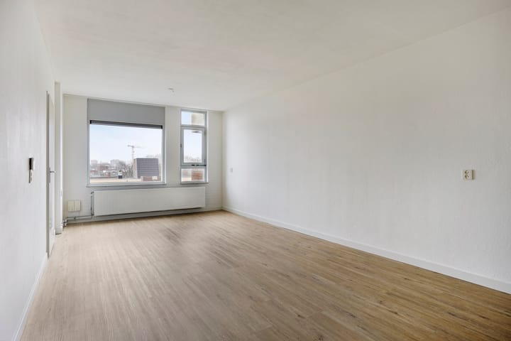 Photo 2 of Boschdijk 207