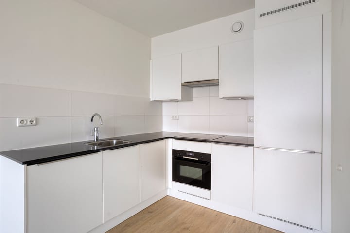 Photo 4 of Boschdijk 207