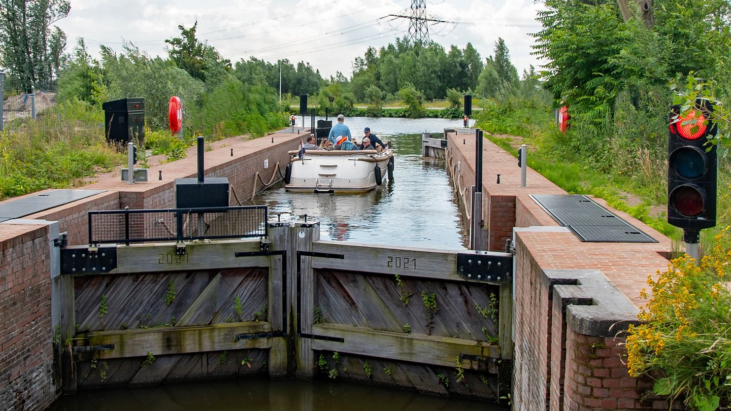 Photo 20 of Productielijn (Bouwnr. 914)