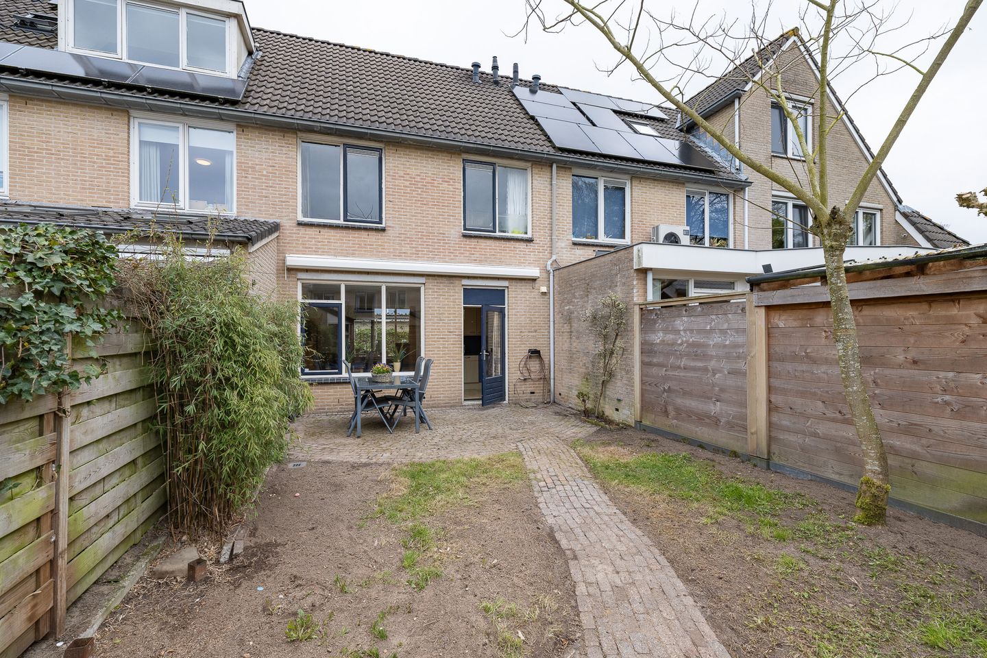 Foto 25 van Waterhoen 52