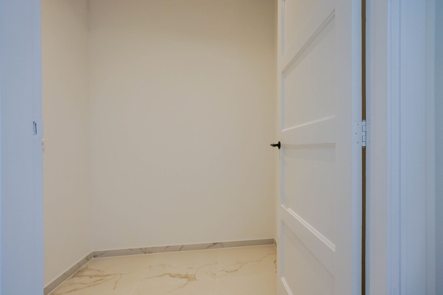 Photo 40 of Abrikozenstraat 48