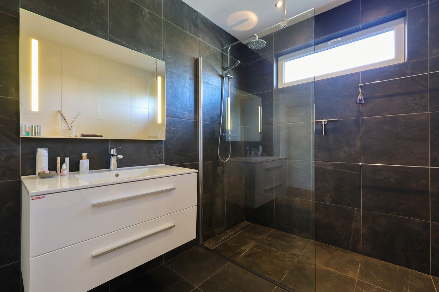 Foto 14 van Leeuwenbekweg 4