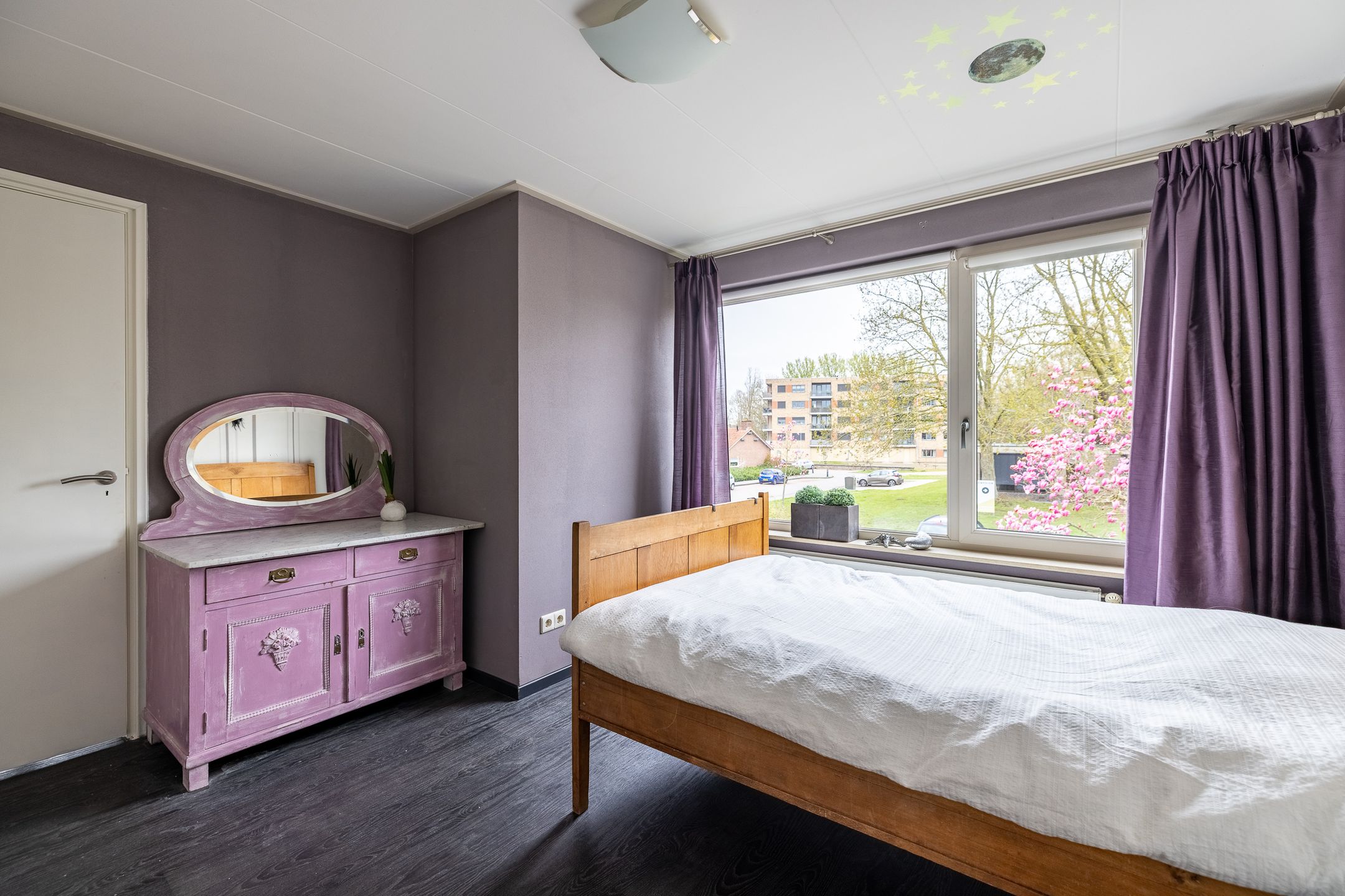 Photo 36 of Bizetlaan 2