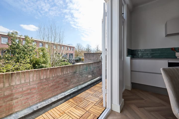 Photo 4 of Ambonstraat 14-BS