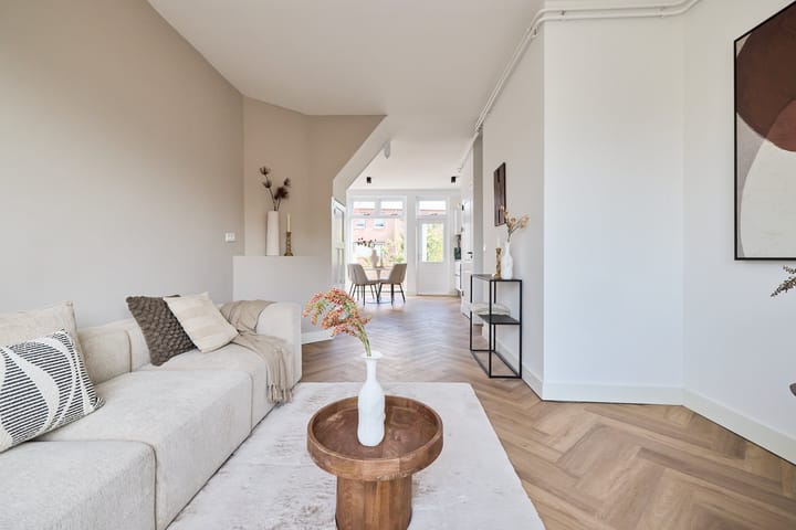 Photo 2 of Ambonstraat 14-BS