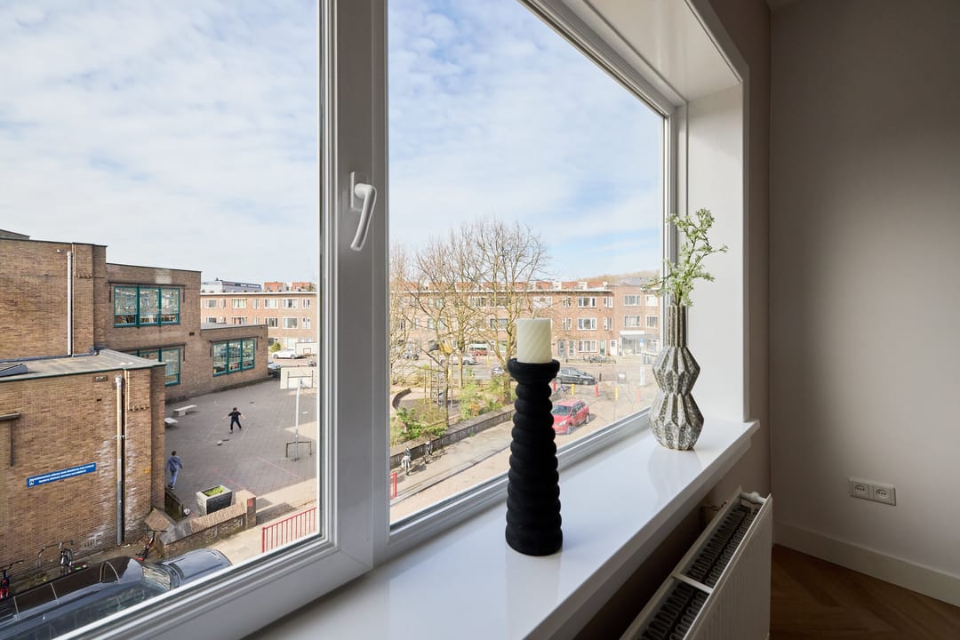 Photo 28 of Ambonstraat 14-BS