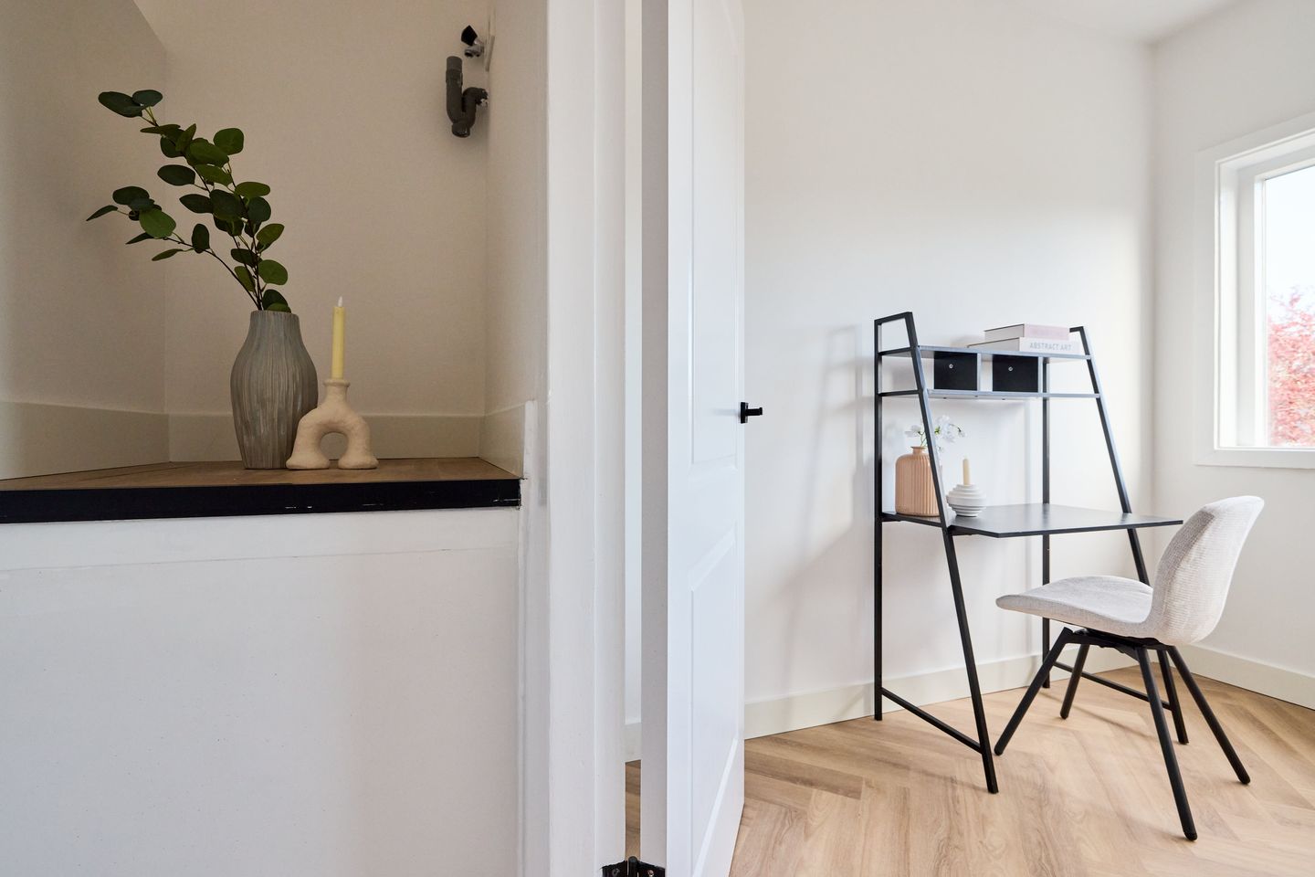 Photo 34 of Ambonstraat 14-BS