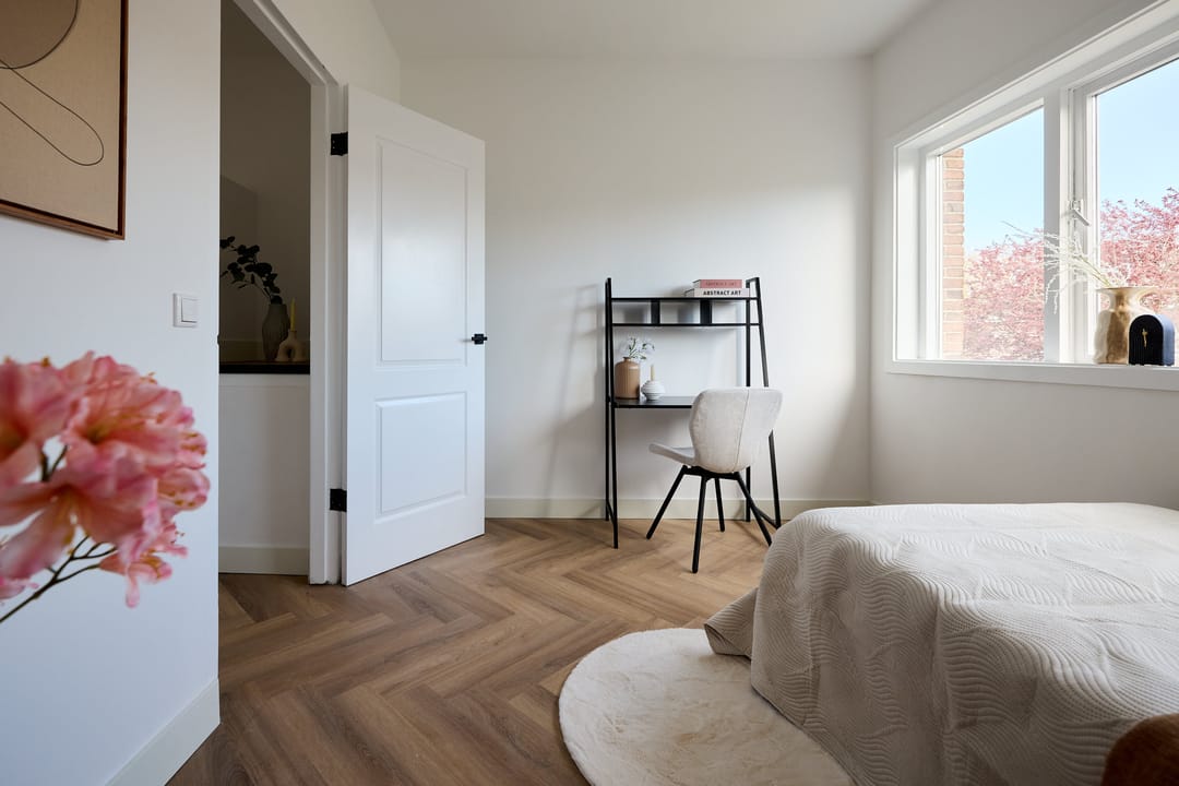 Photo 38 of Ambonstraat 14-BS