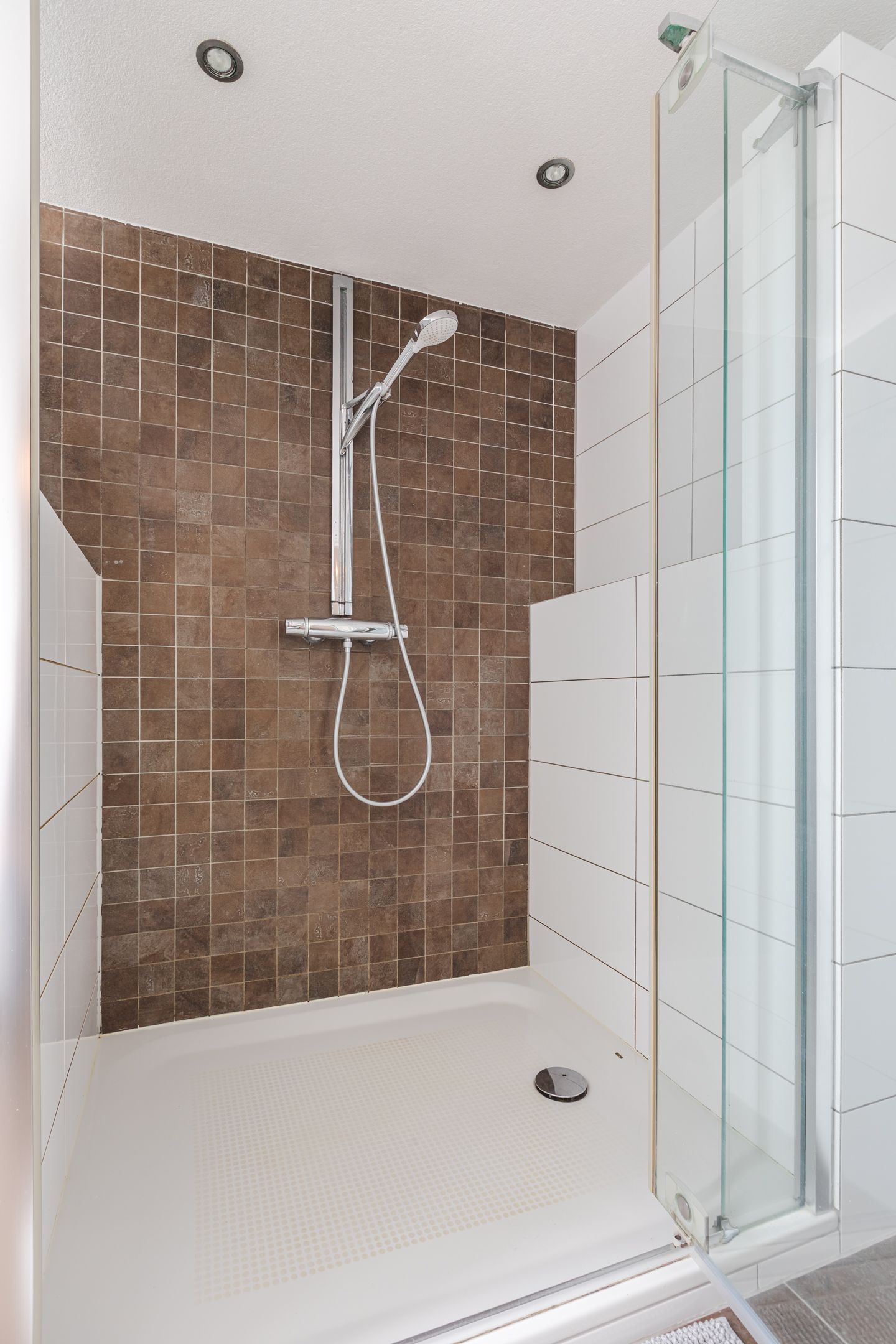 Foto 30 van Grotestraat 56