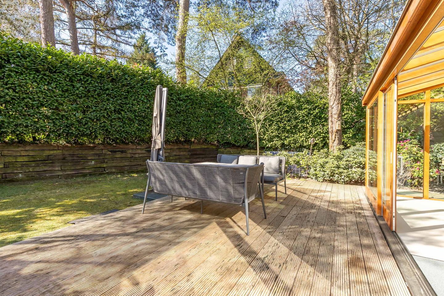 Modern Villa with A Label in Woodland Soestduinen — 29