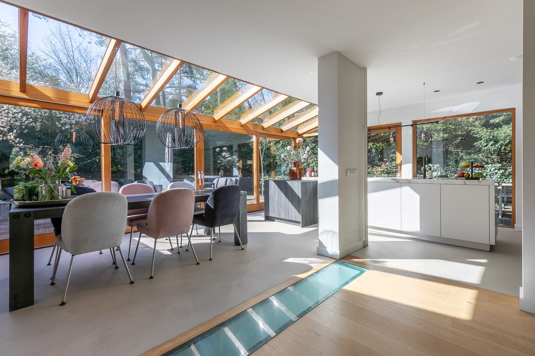 Modern Villa with A Label in Woodland Soestduinen — 17