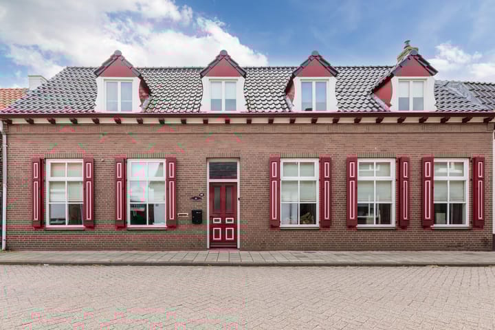 Photo 4 of Grotestraat 56