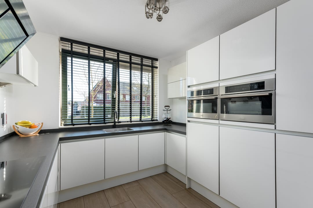 Foto 17 van Mitrastraat 2