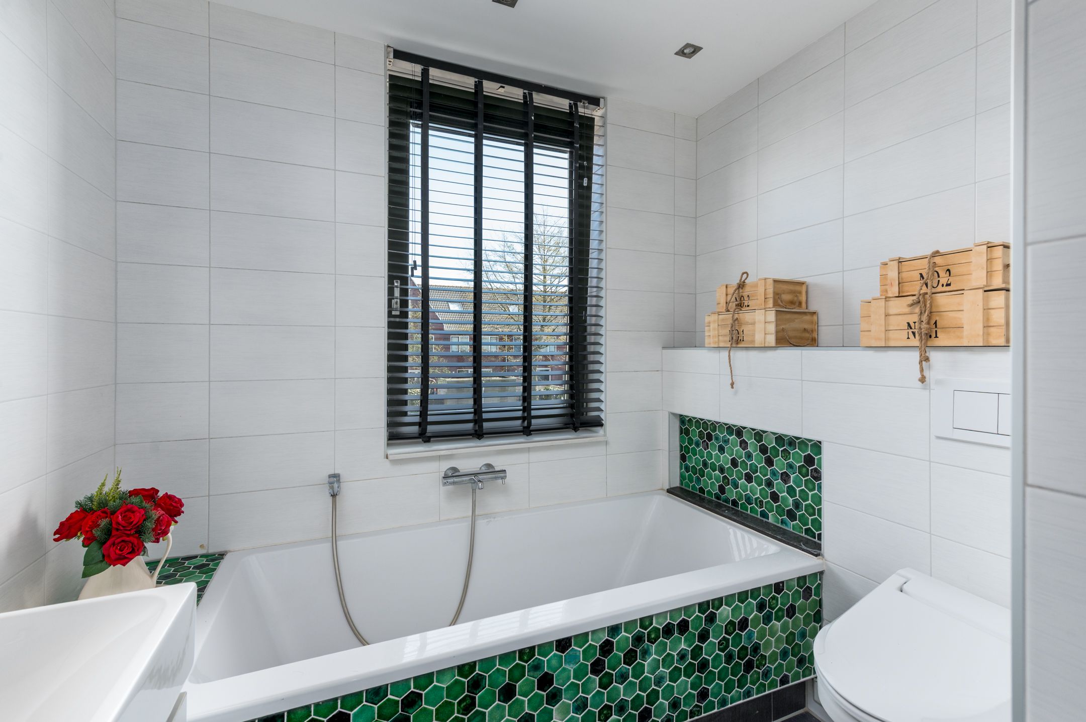 Foto 30 van Mitrastraat 2