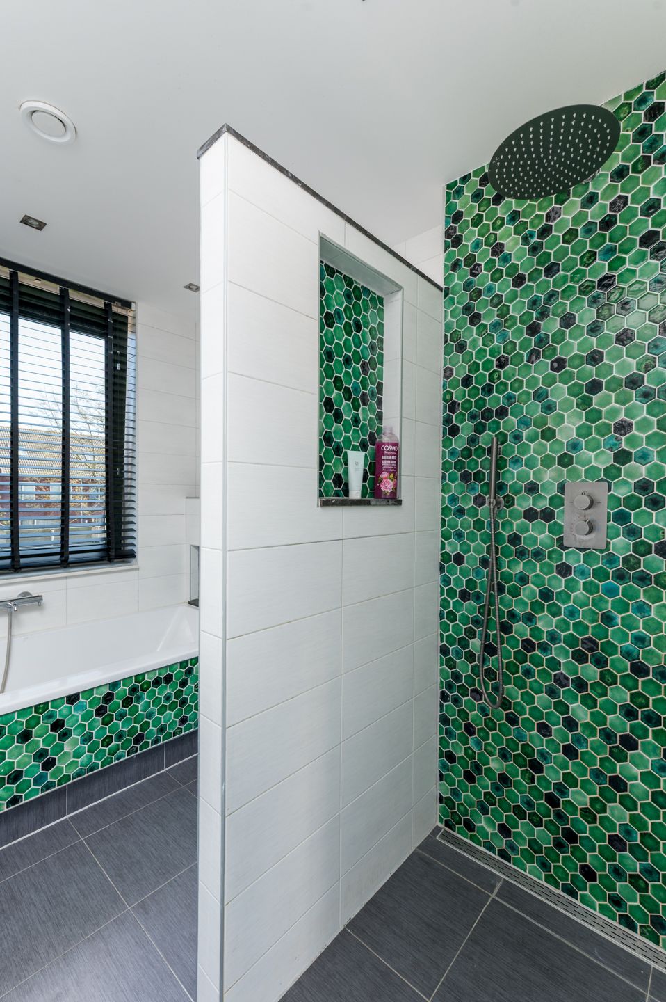 Foto 29 van Mitrastraat 2