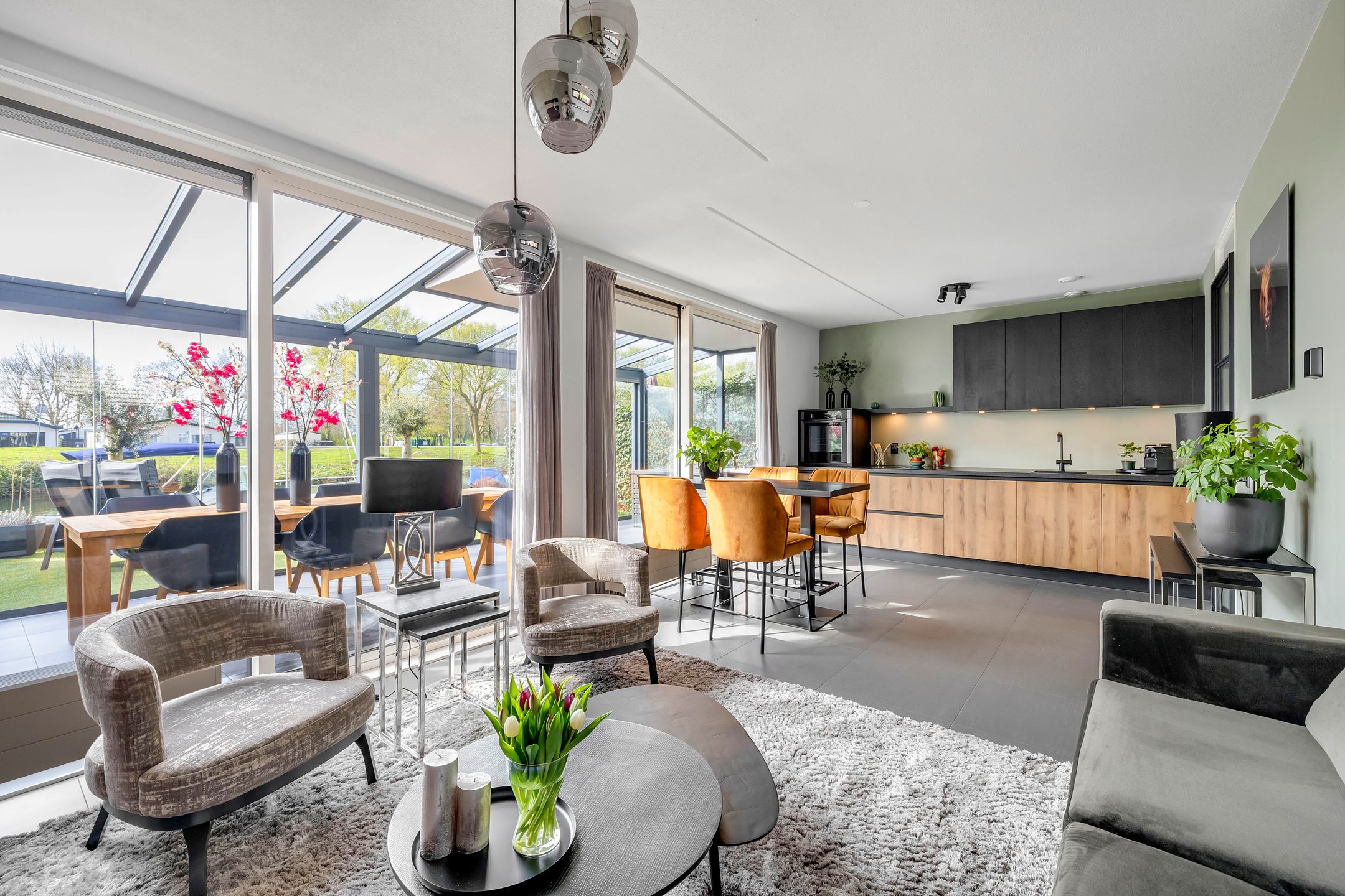 Foto 12 van Rochus Meeuwiszweg 332