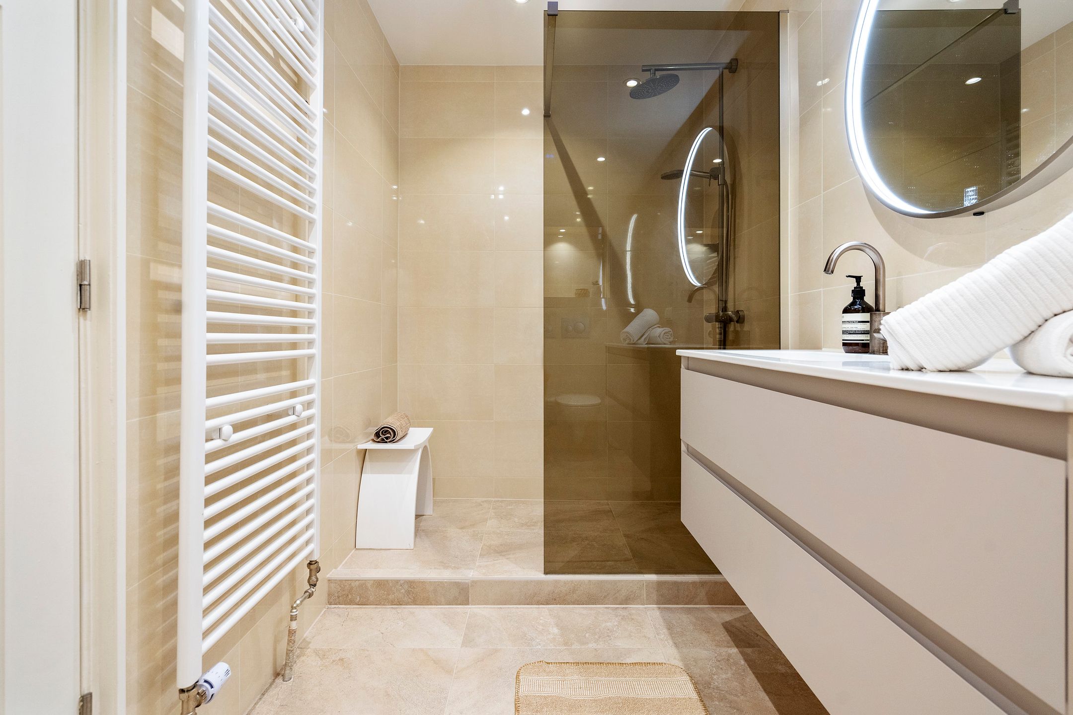 Foto 27 van de Ruyterstraat 6-F3