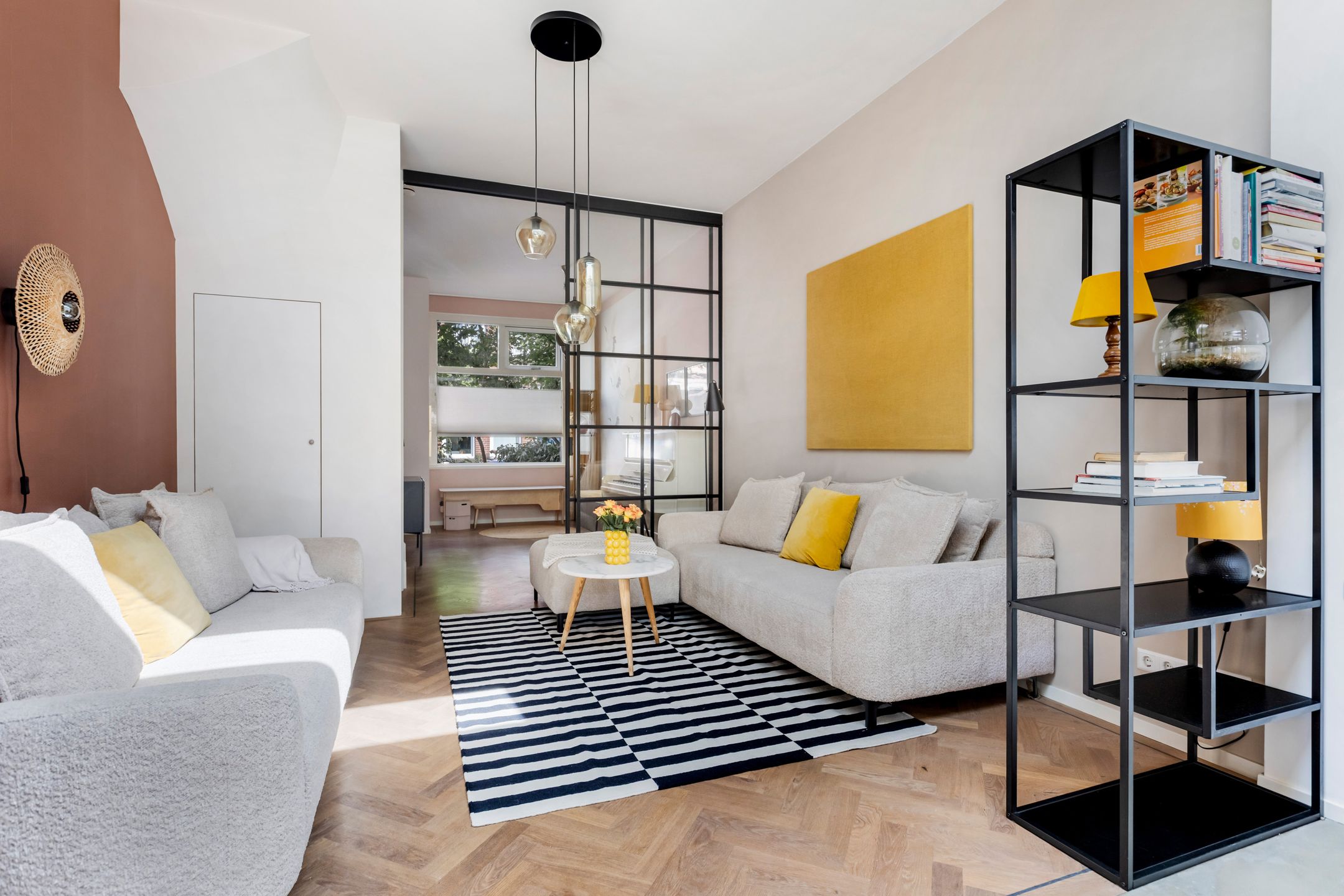 Foto 12 van Minstraat 49