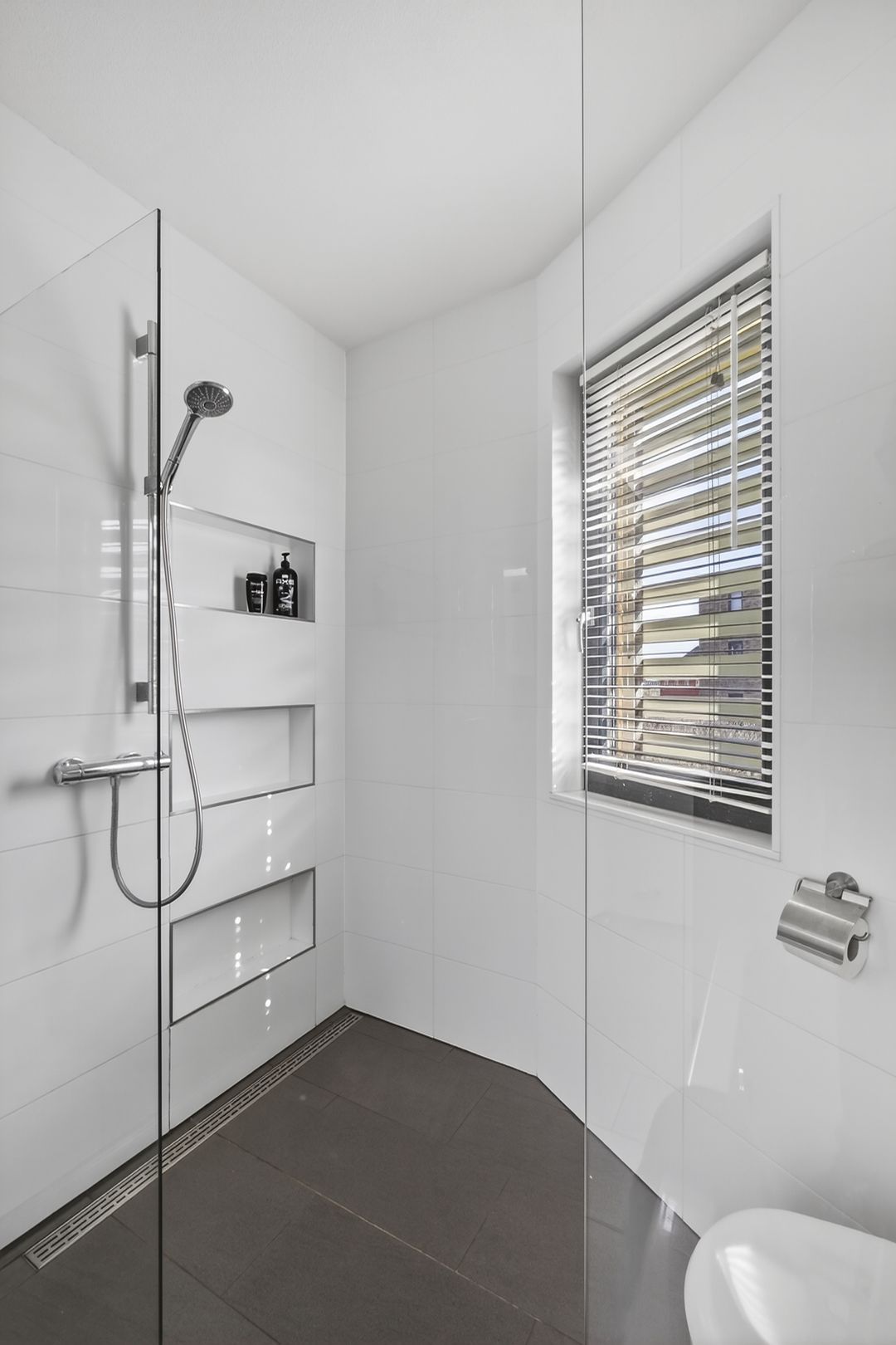 Foto 38 van Helenusstraat 14