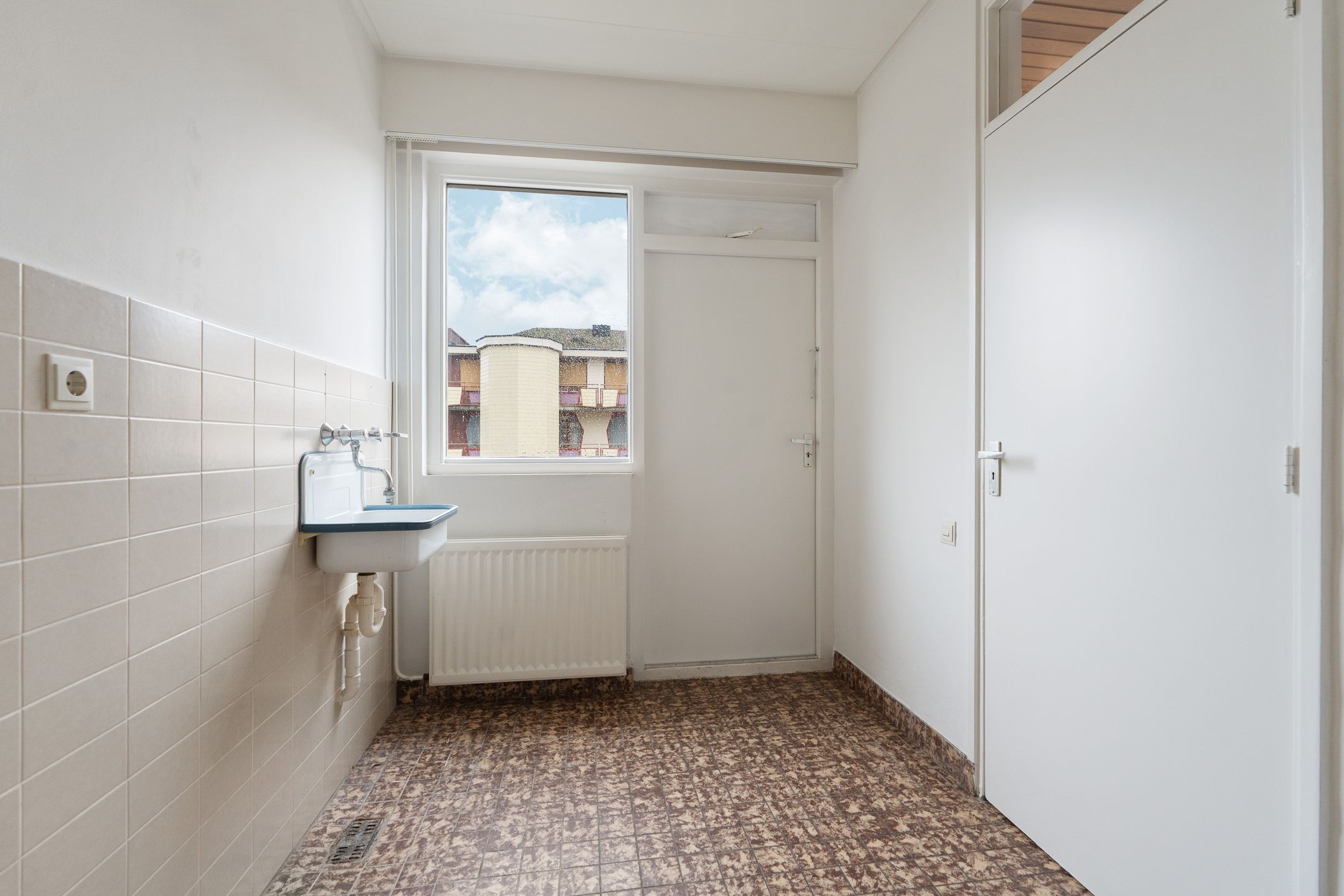 Photo 30 of Markt 73-B