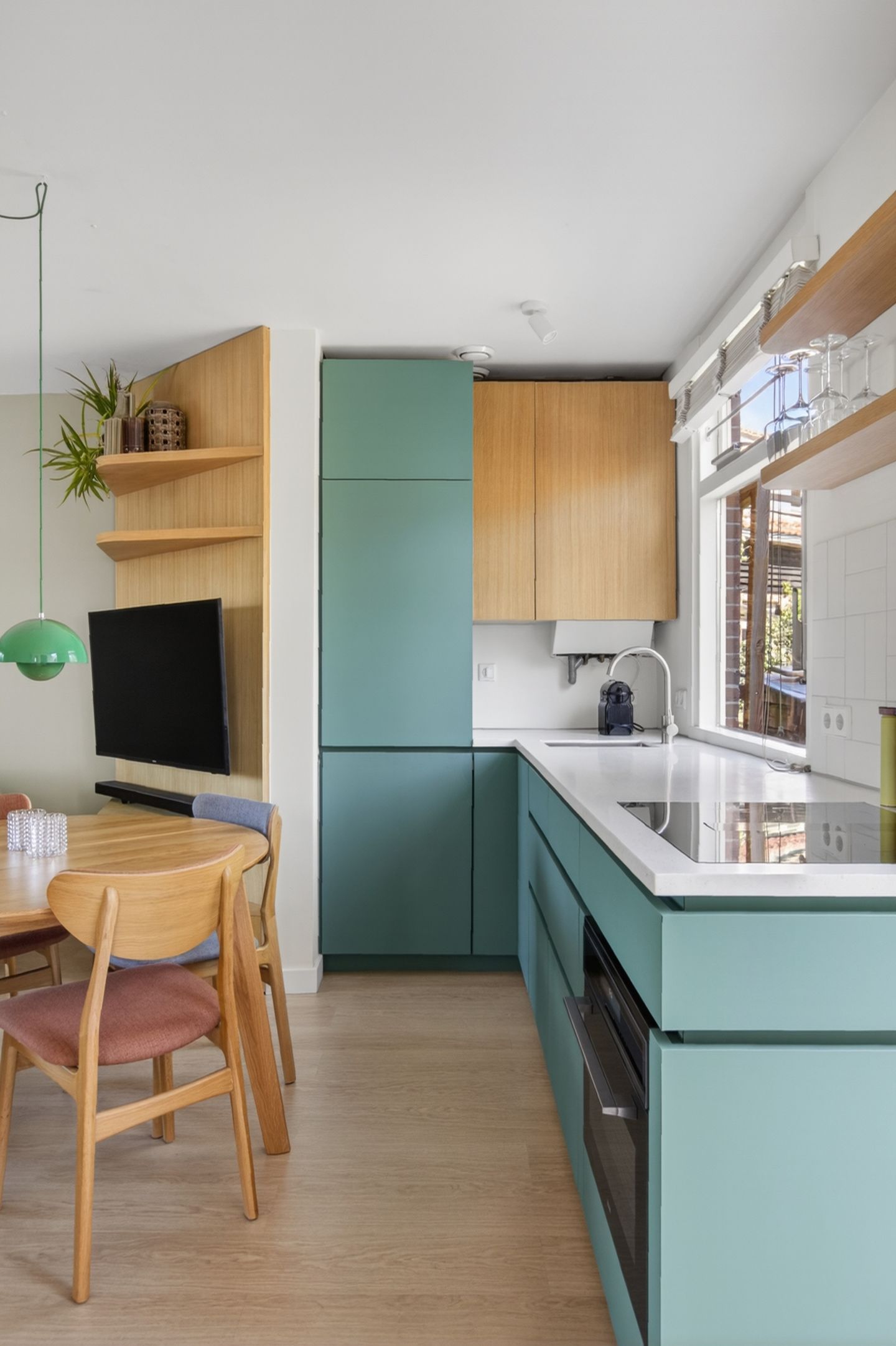 Foto 14 van Distelweg 60