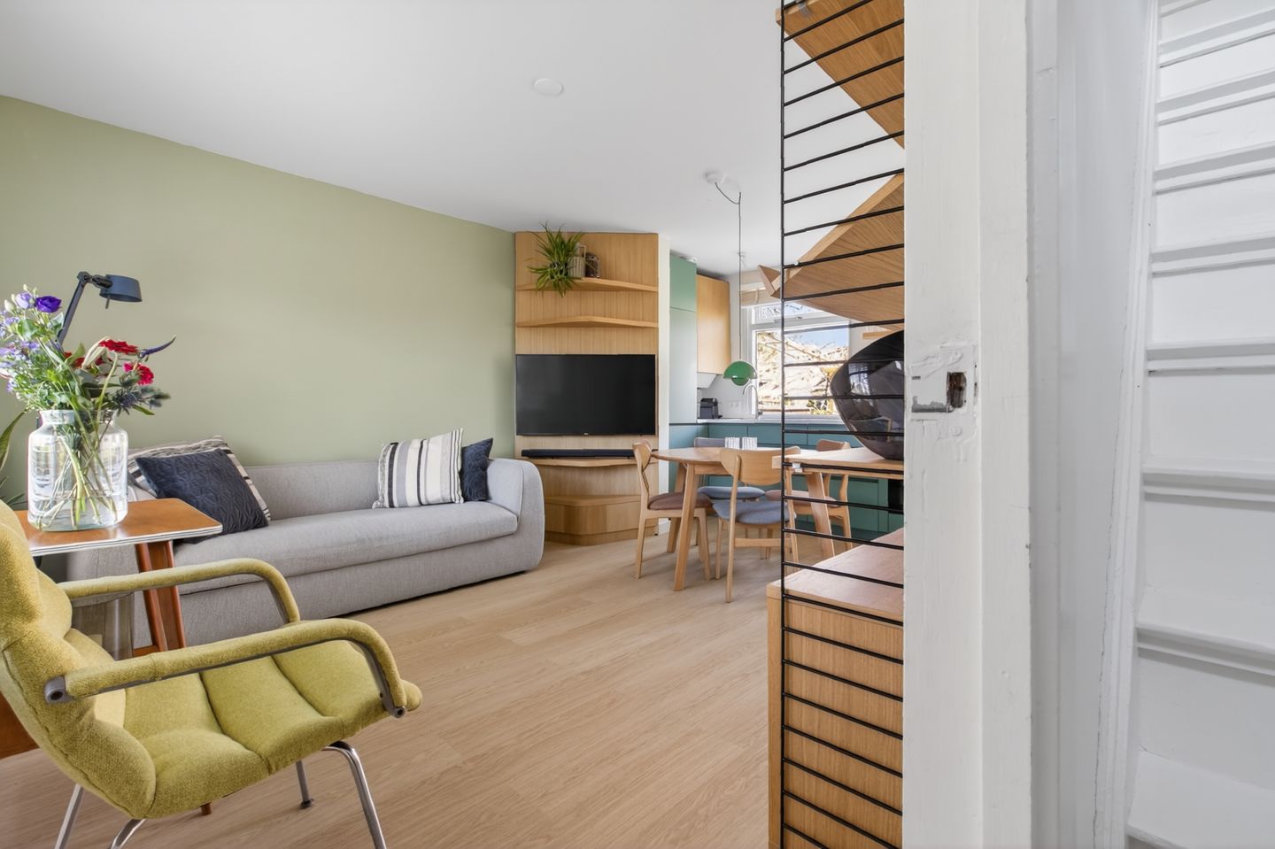 Foto 19 van Distelweg 60