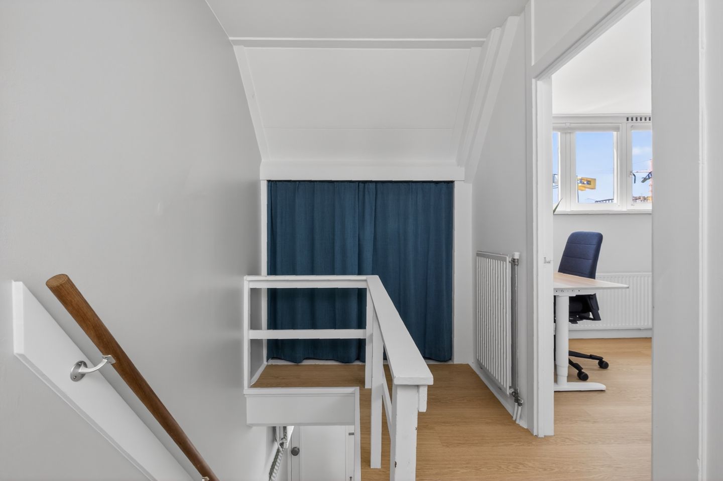 Foto 25 van Distelweg 60