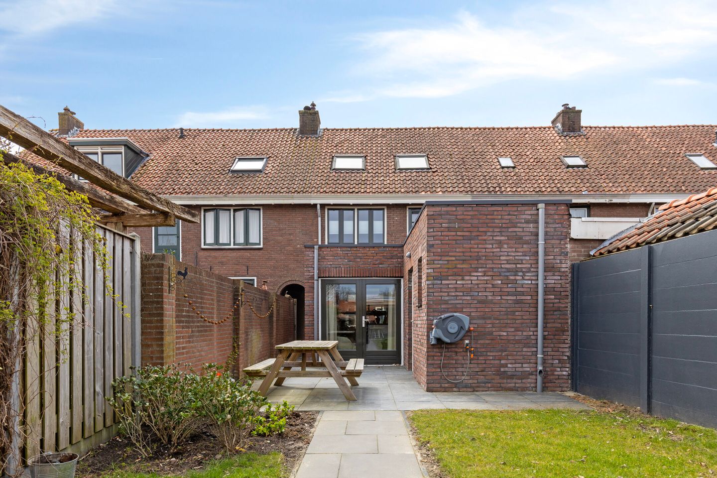 Foto 34 van Schoolstraat 49