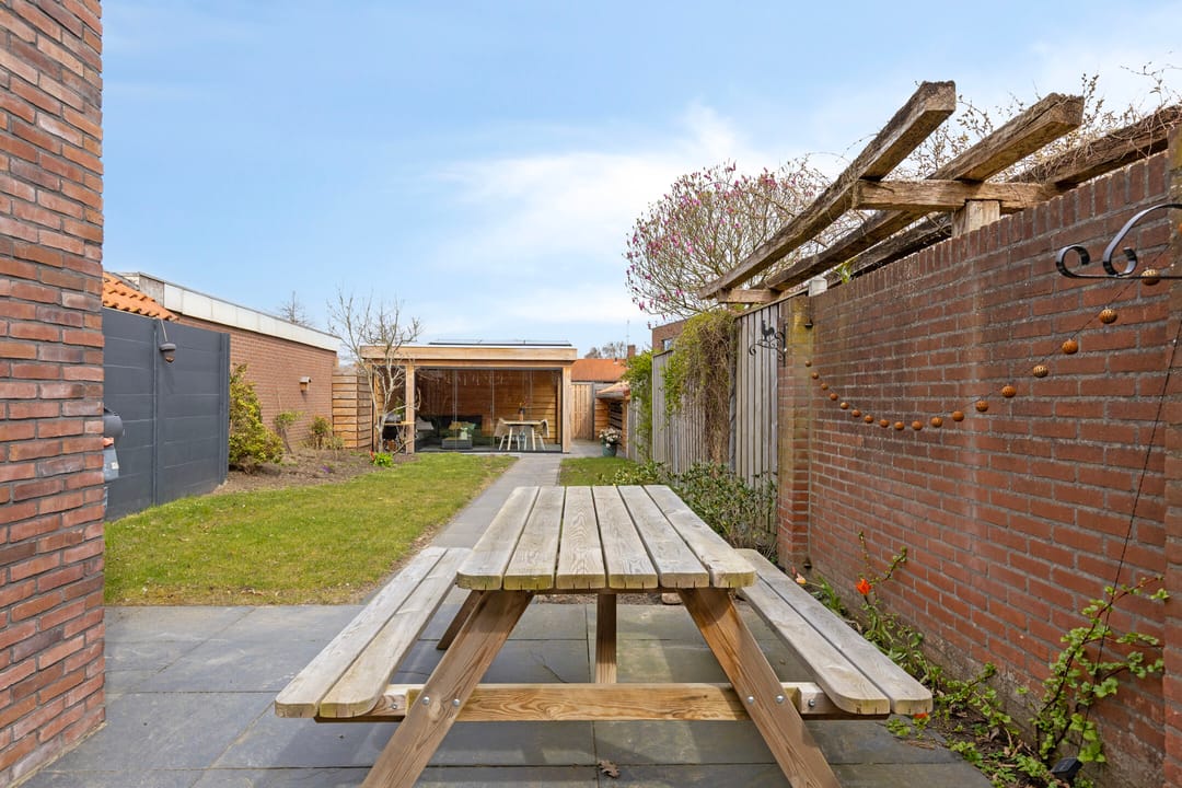 Foto 28 van Schoolstraat 49