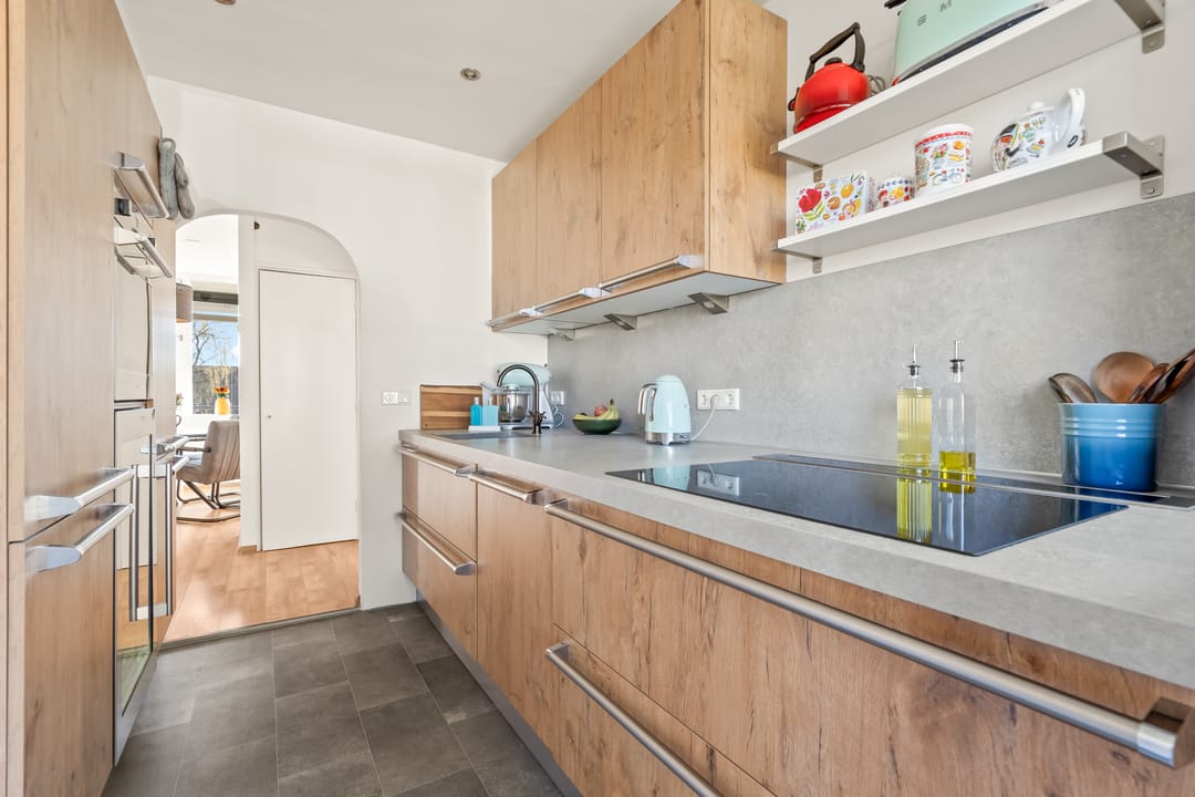 Photo 26 of Kortenaerstraat 6-A