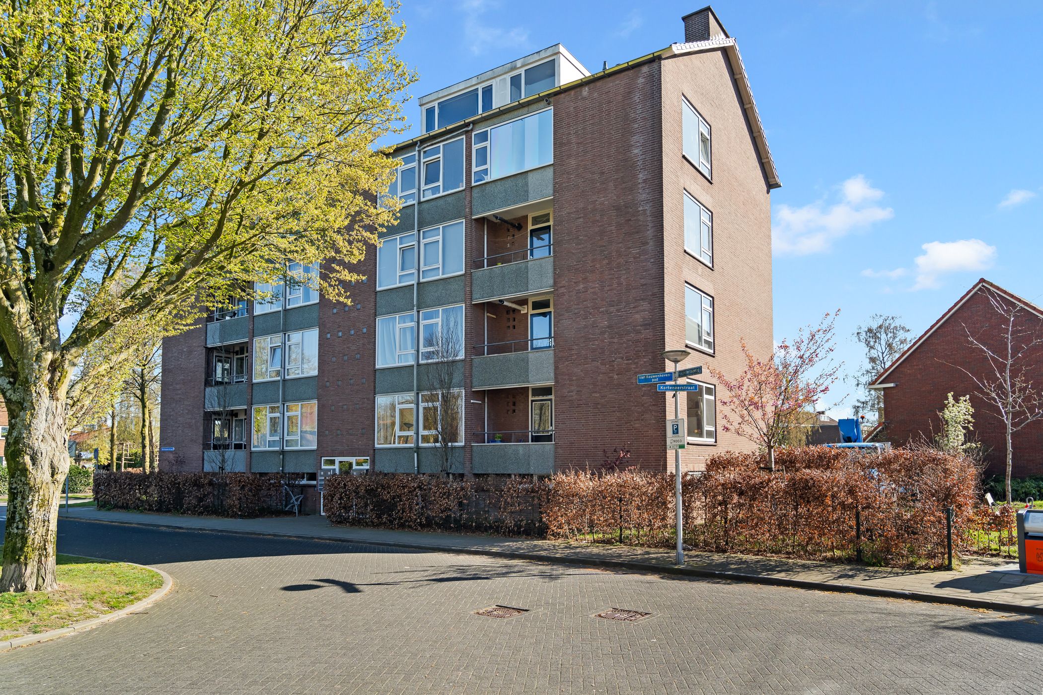 Photo 45 of Kortenaerstraat 6-A