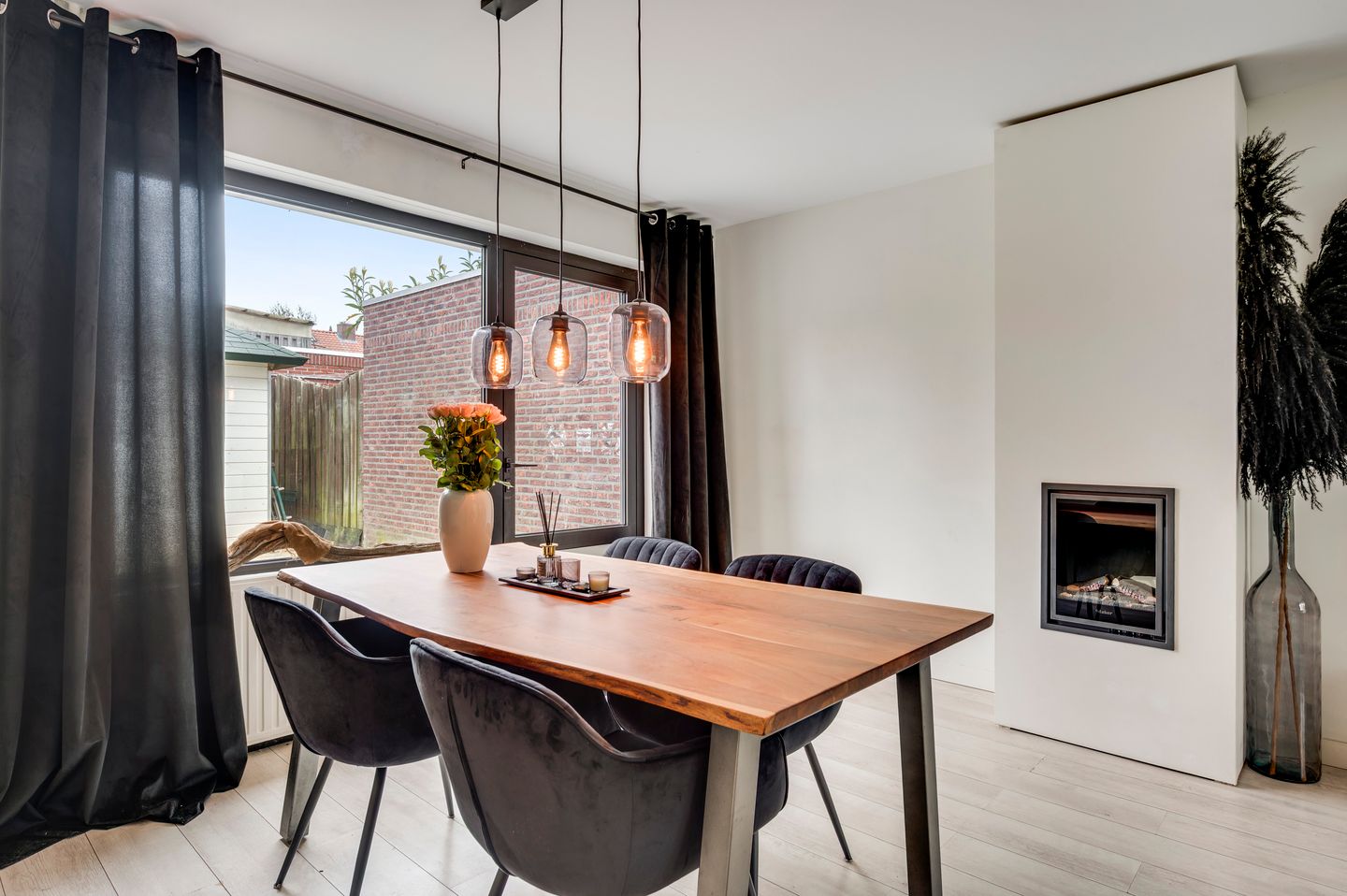 Photo 10 of Doctor Poelsstraat 2