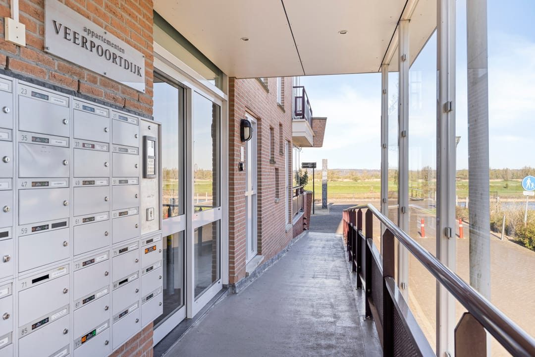 Foto 37 van Veerpoortdijk 77