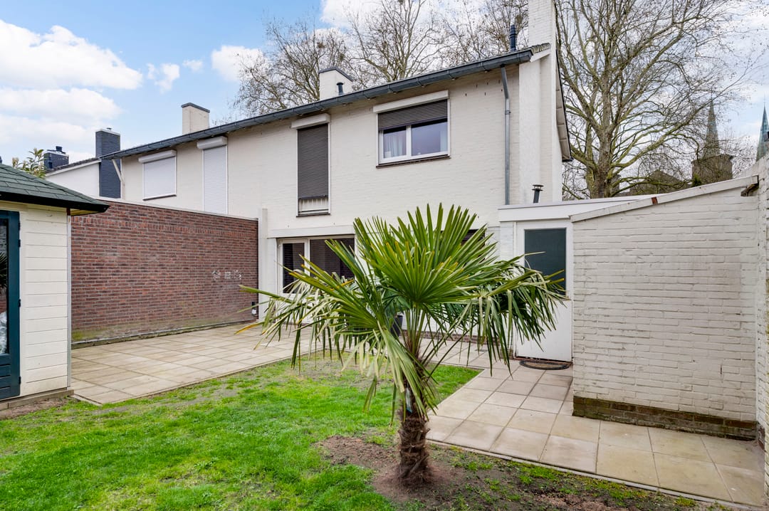 Photo 2 of Doctor Poelsstraat 2