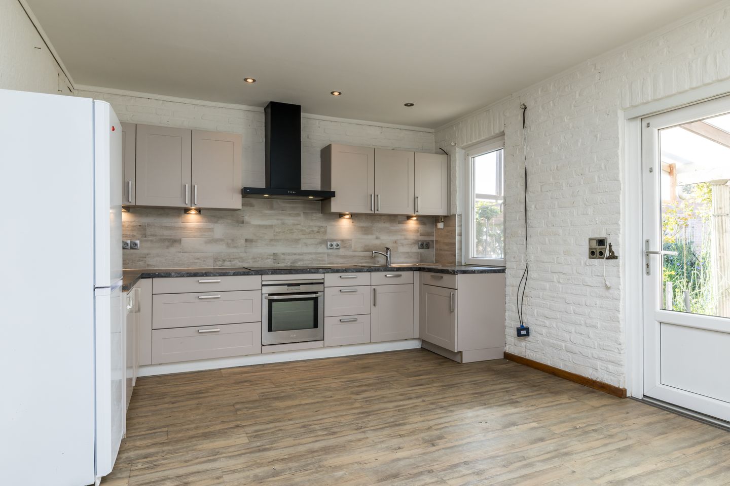 Photo 10 of Pastoor van Kanstraat 14