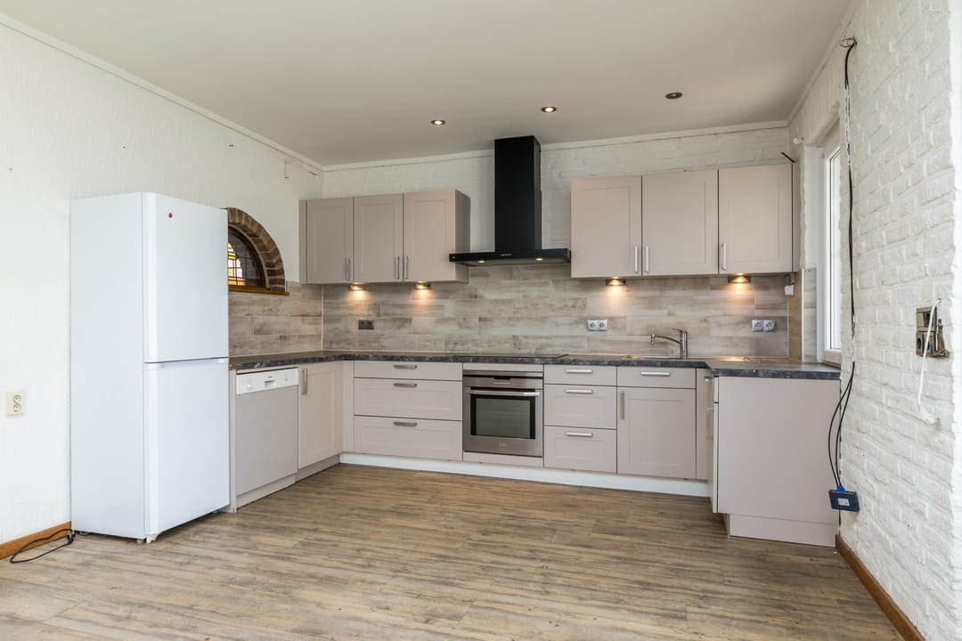 Photo 11 of Pastoor van Kanstraat 14