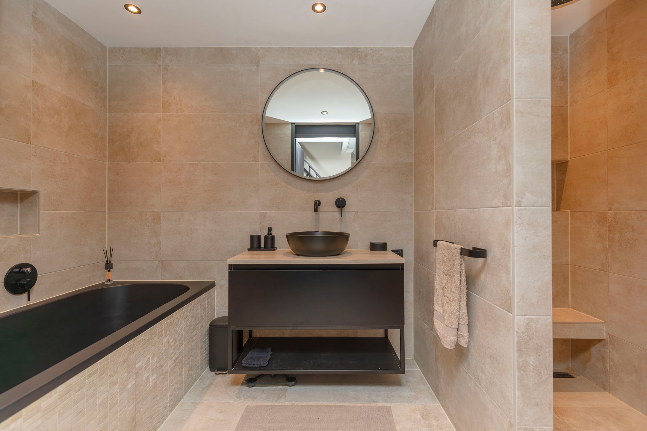 Foto 33 van Noordhoevelaan 38